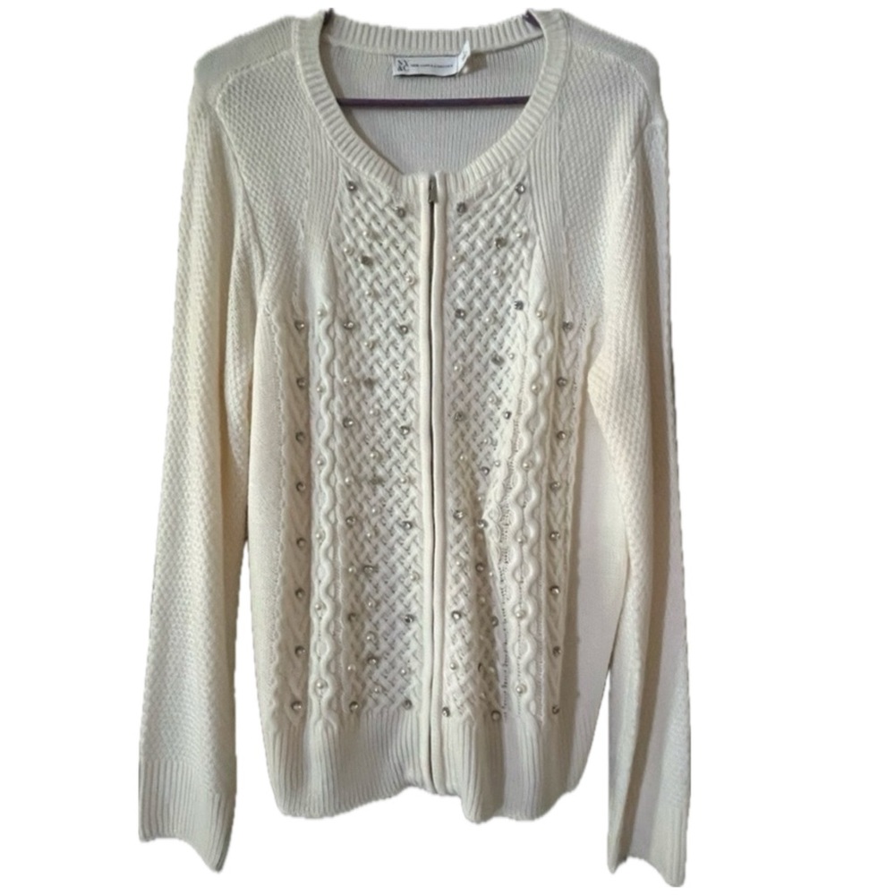 NWOT - White zipup cardigan with rhinestones. Never worn. Size L